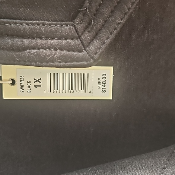 Elegant NWT MAX STUDIO Draped Collar Scuba Jacket Black 1X - Picture 5 of 14